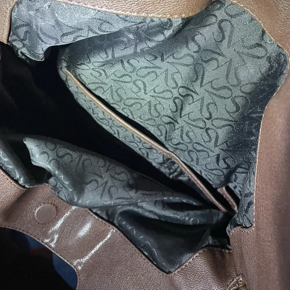 Vera Wang’s Simply Vera Canvas Fold Over Crossbody Hobo Shoulder Bag